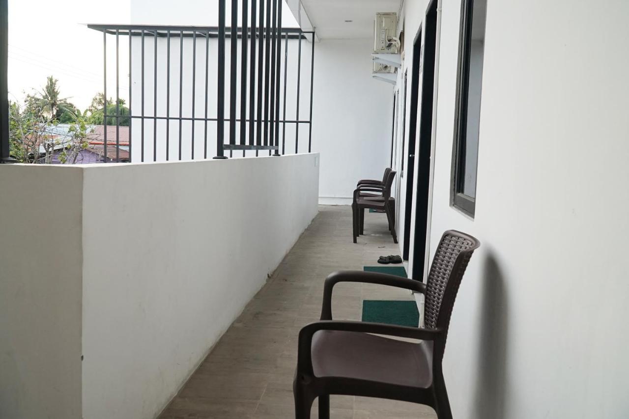 Reddoorz At Sani Guest House Balikpapan Exterior foto