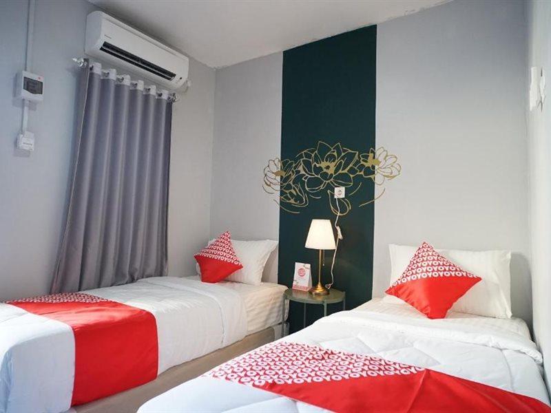 Reddoorz At Sani Guest House Balikpapan Exterior foto