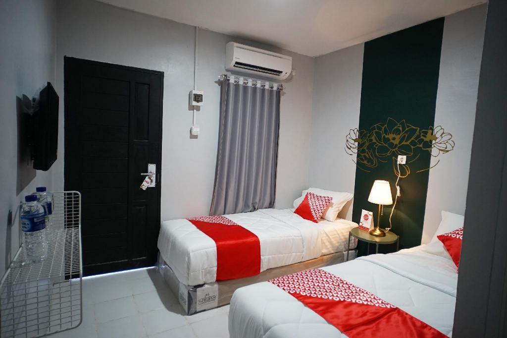 Reddoorz At Sani Guest House Balikpapan Exterior foto
